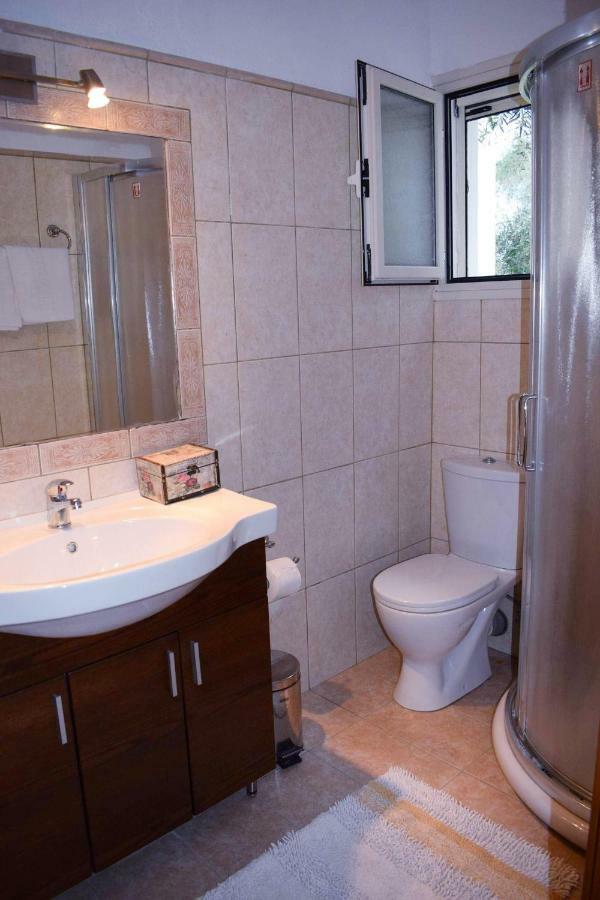 Irida Cottage Vlachopoulatika Ngoại thất bức ảnh