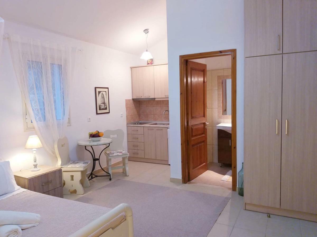 Irida Cottage Vlachopoulatika Ngoại thất bức ảnh