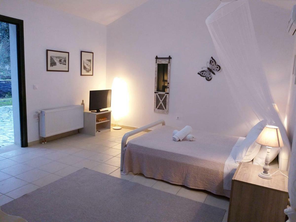 Irida Cottage Vlachopoulatika Ngoại thất bức ảnh